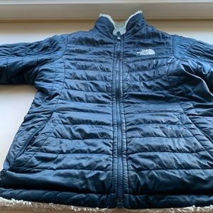 North face reversible jacket in great condition!